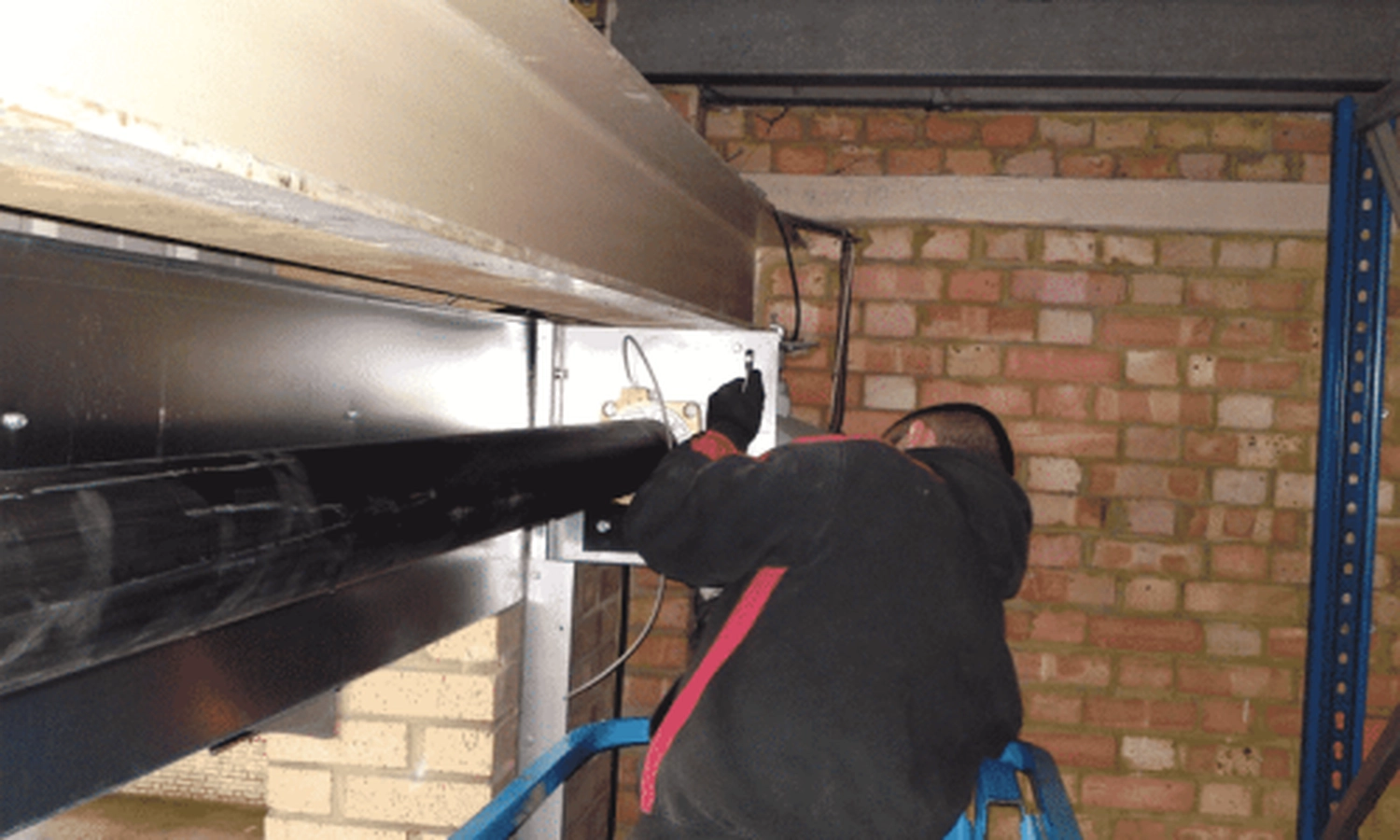 GM-Fensterbau - Fenster - Türen - Rollladen - Austausch von Rollladenpanzern